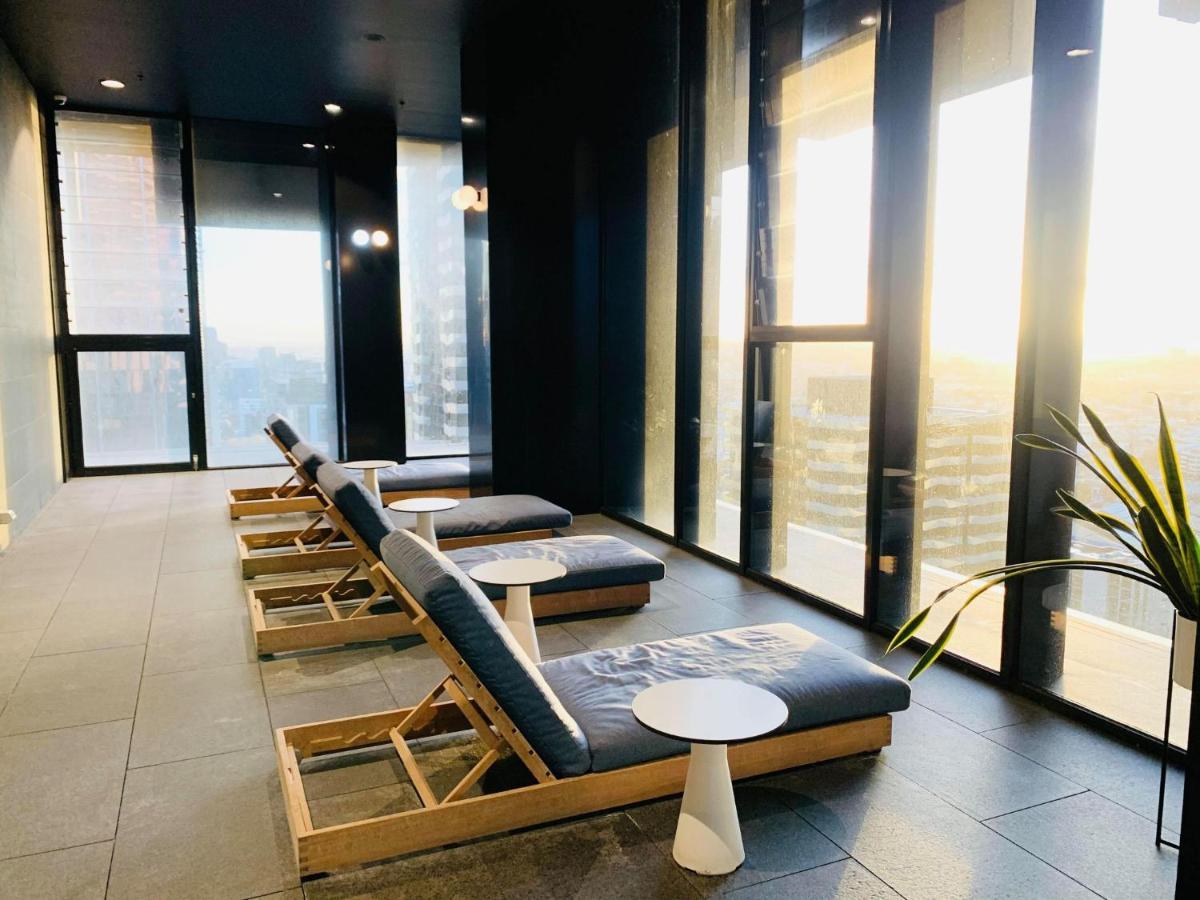 Melbourne Cbd Empire Apartment ภายนอก รูปภาพ